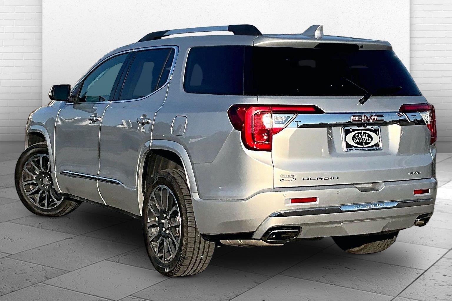 2020 GMC Acadia Denali