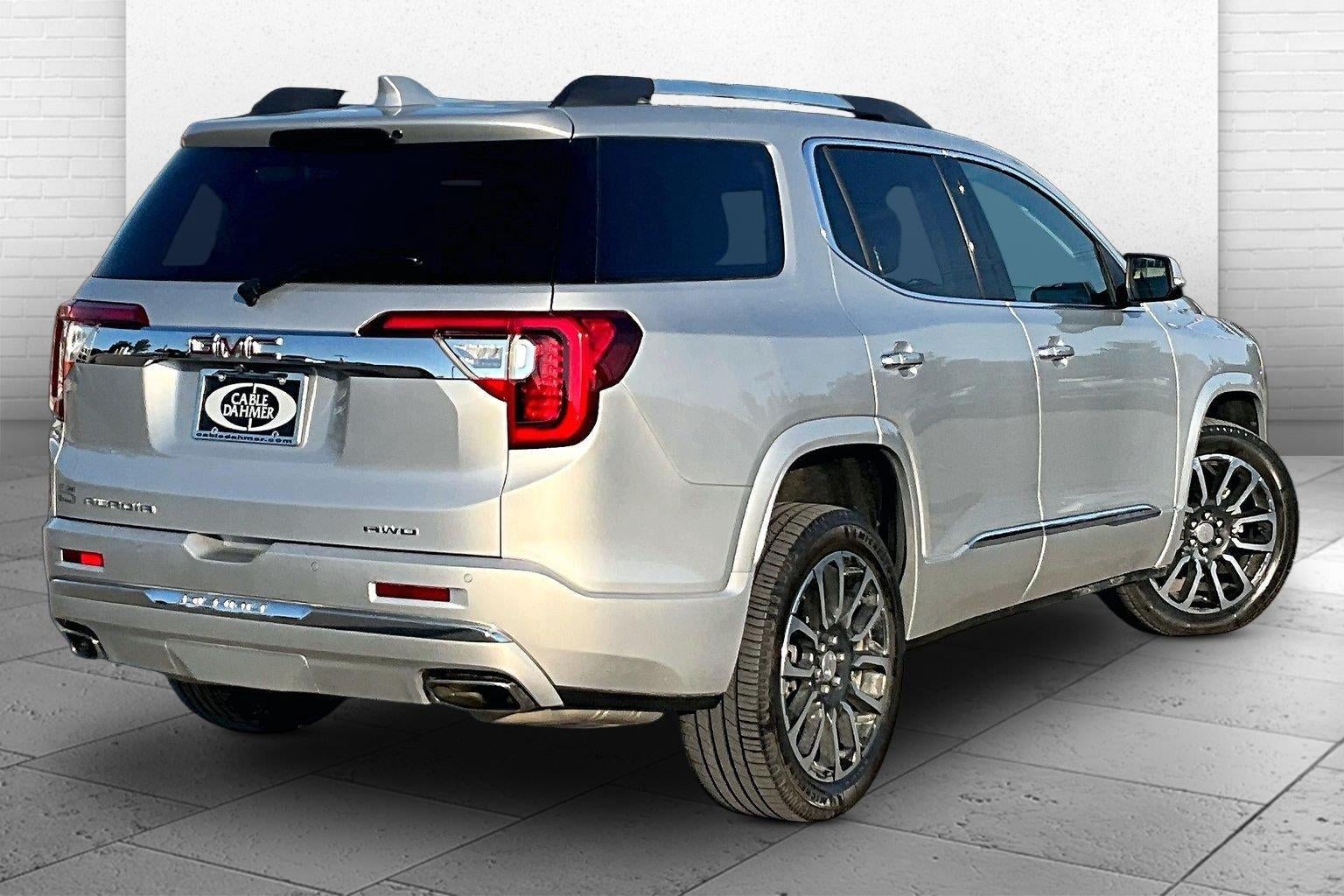 2020 GMC Acadia Denali