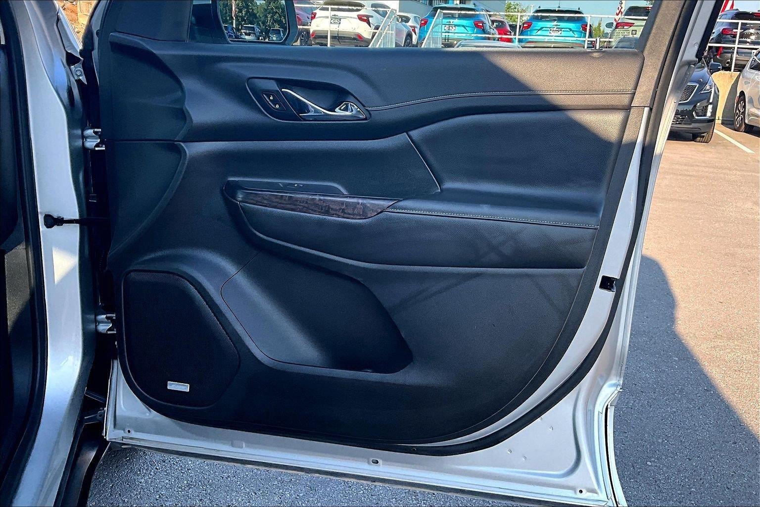 2020 GMC Acadia Denali