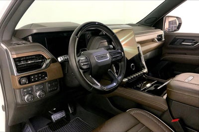 2025 GMC Yukon Denali Ultimate
