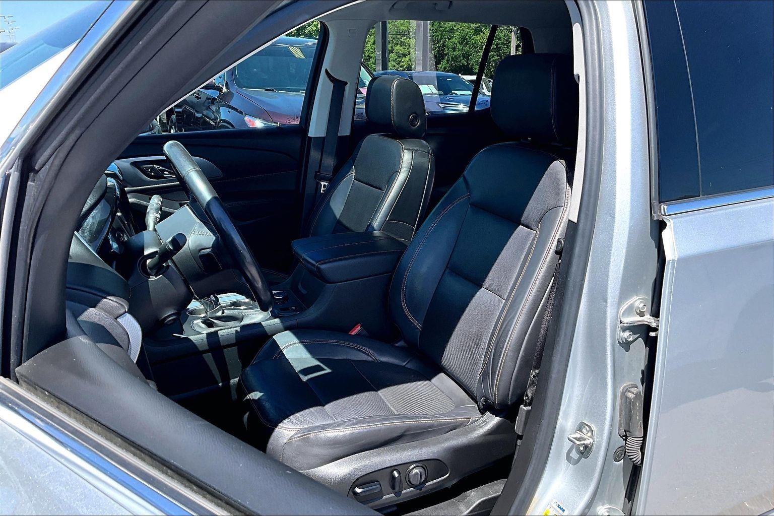 2021 Chevrolet Traverse LS