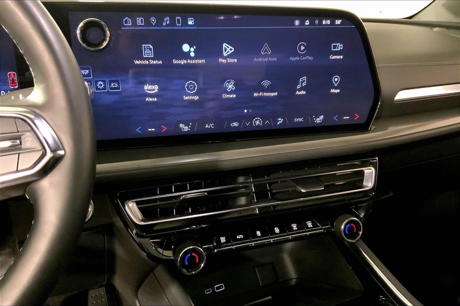 2024 Chevrolet Traverse LT