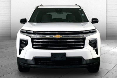 2024 Chevrolet Traverse LT
