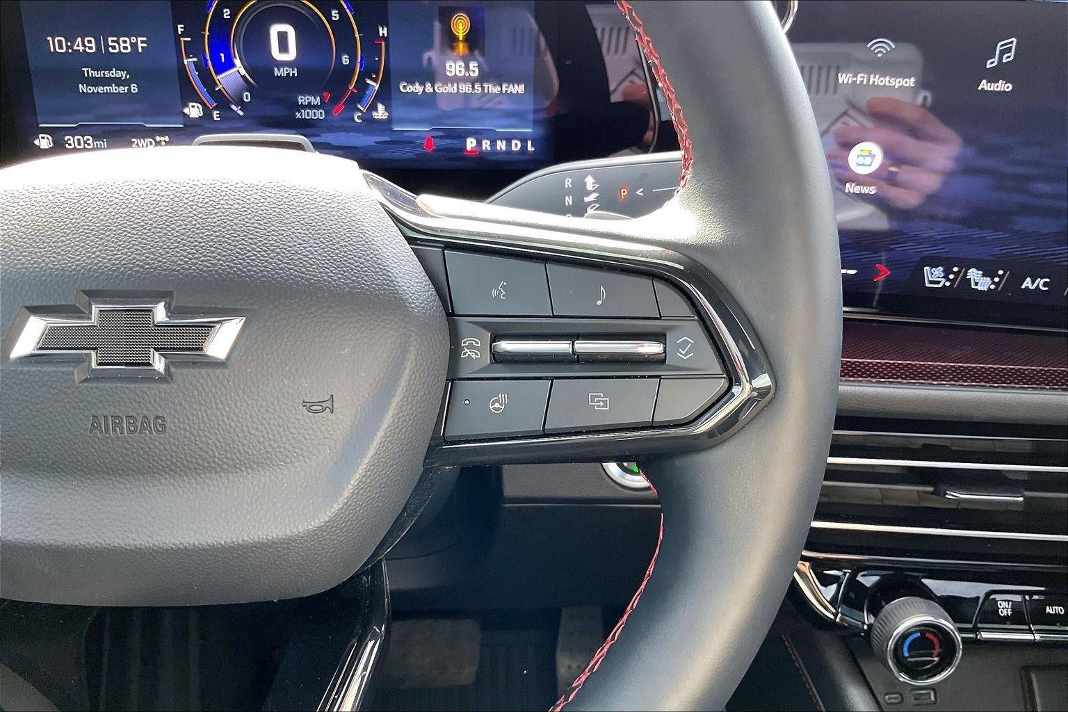 2025 Chevrolet Traverse RS