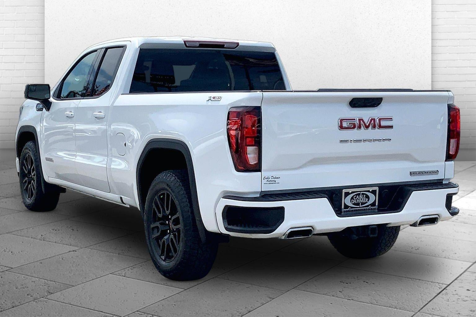 2025 GMC Sierra 1500 Elevation