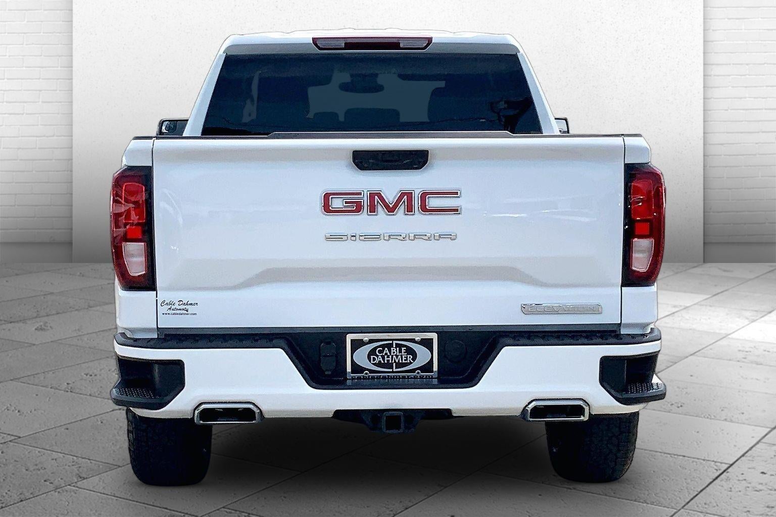 2025 GMC Sierra 1500 Elevation