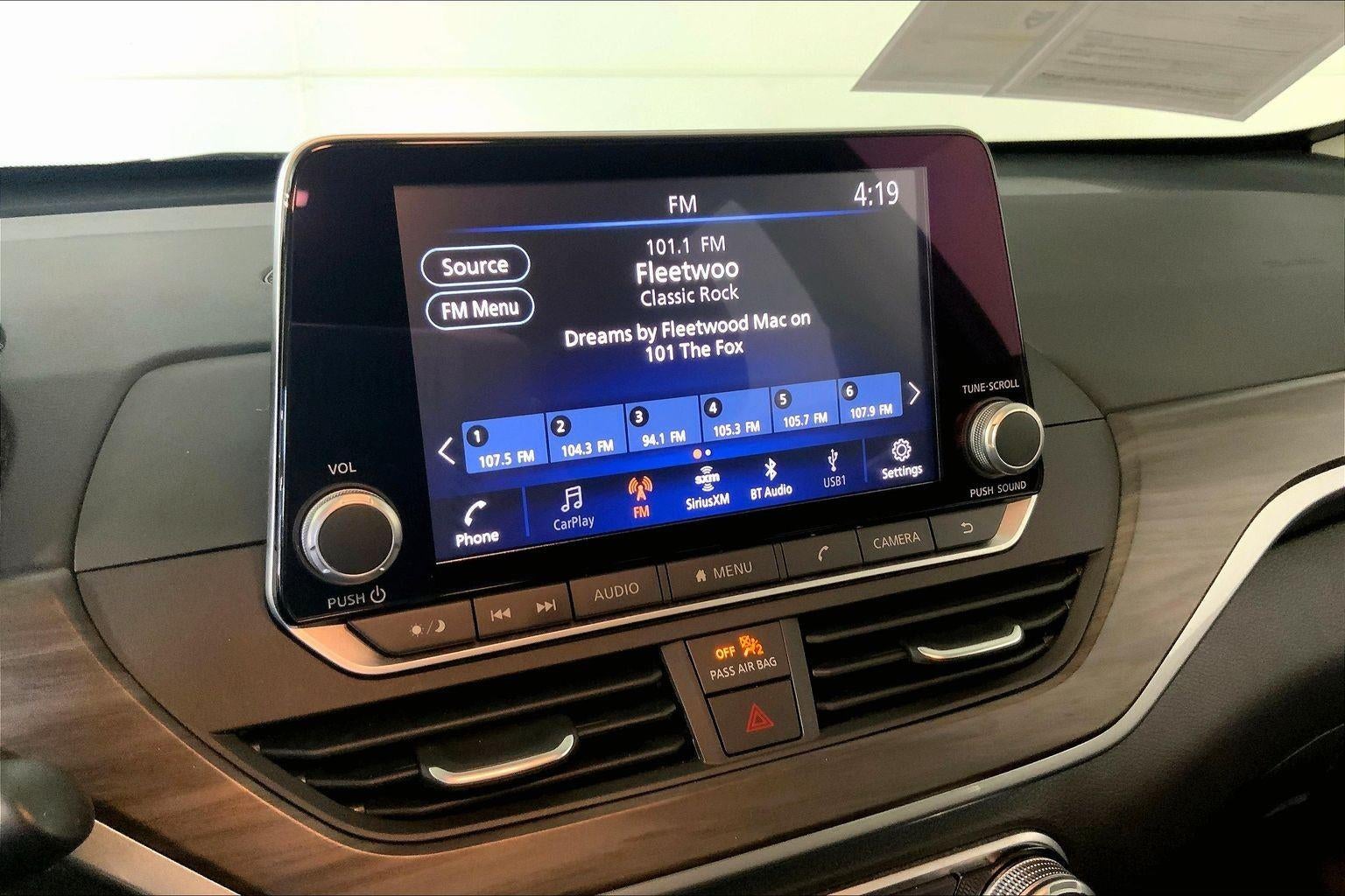 2025 Nissan Altima SV