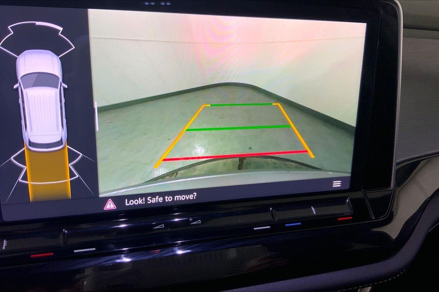 2025 Volkswagen Atlas Cross Sport 2.0T SE w/Technology