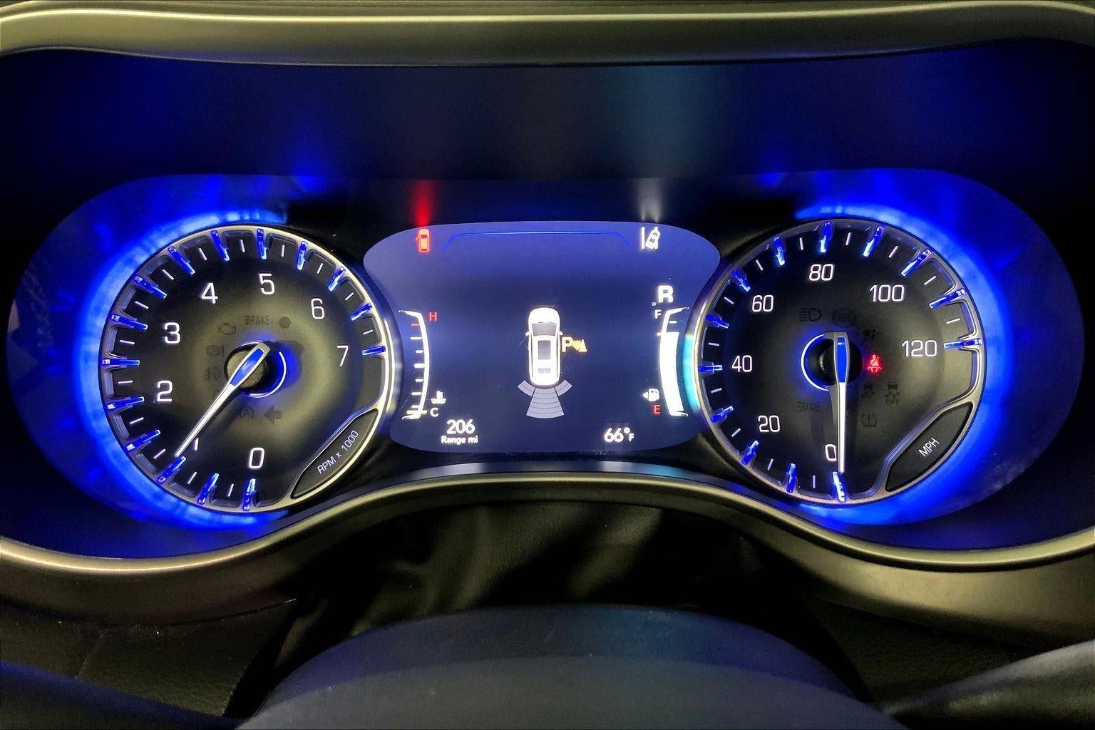 2023 Chrysler Pacifica Touring L