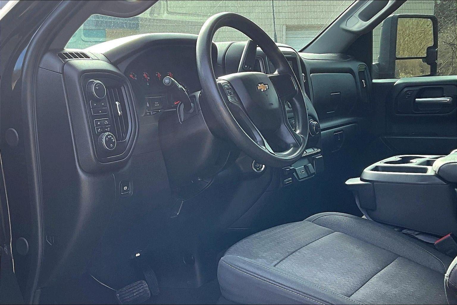 2024 Chevrolet Silverado 2500 HD Custom