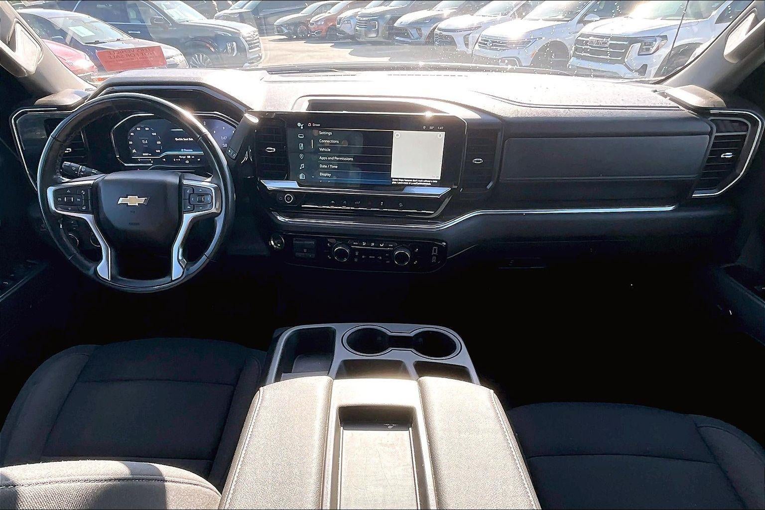 2024 Chevrolet Silverado 1500 LT