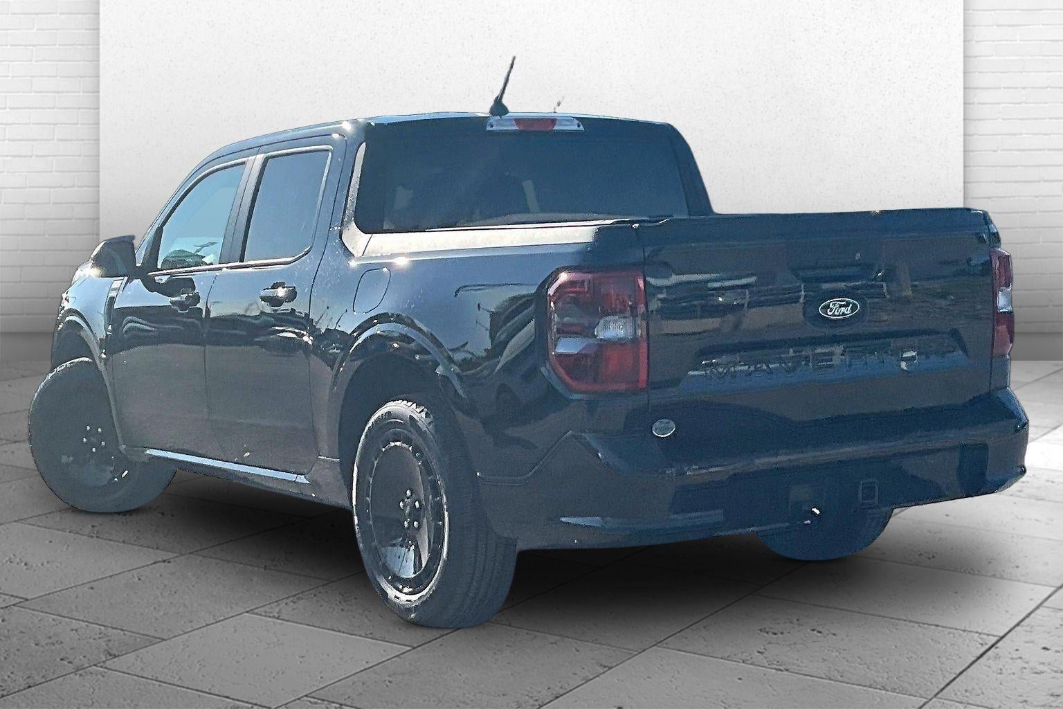2025 Ford Maverick Lobo Standard