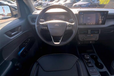 2025 Ford Maverick Lobo Standard