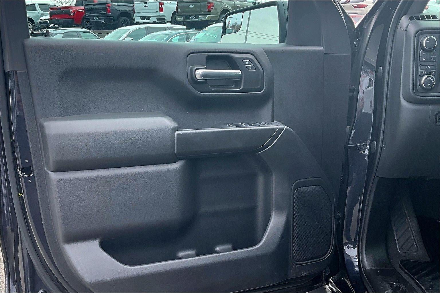 2024 Chevrolet Silverado 1500 Custom Trail Boss