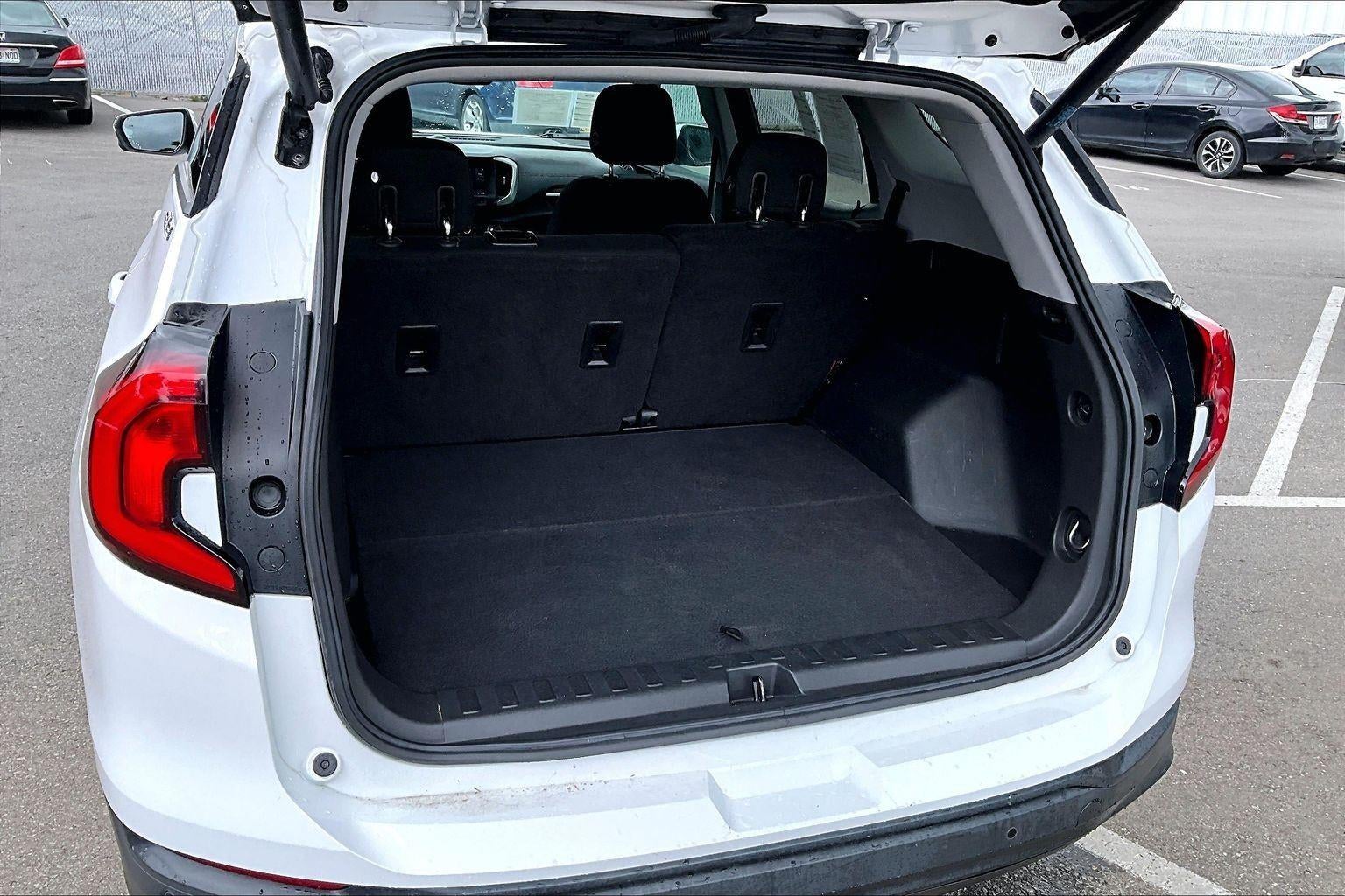 2020 GMC Terrain SLE