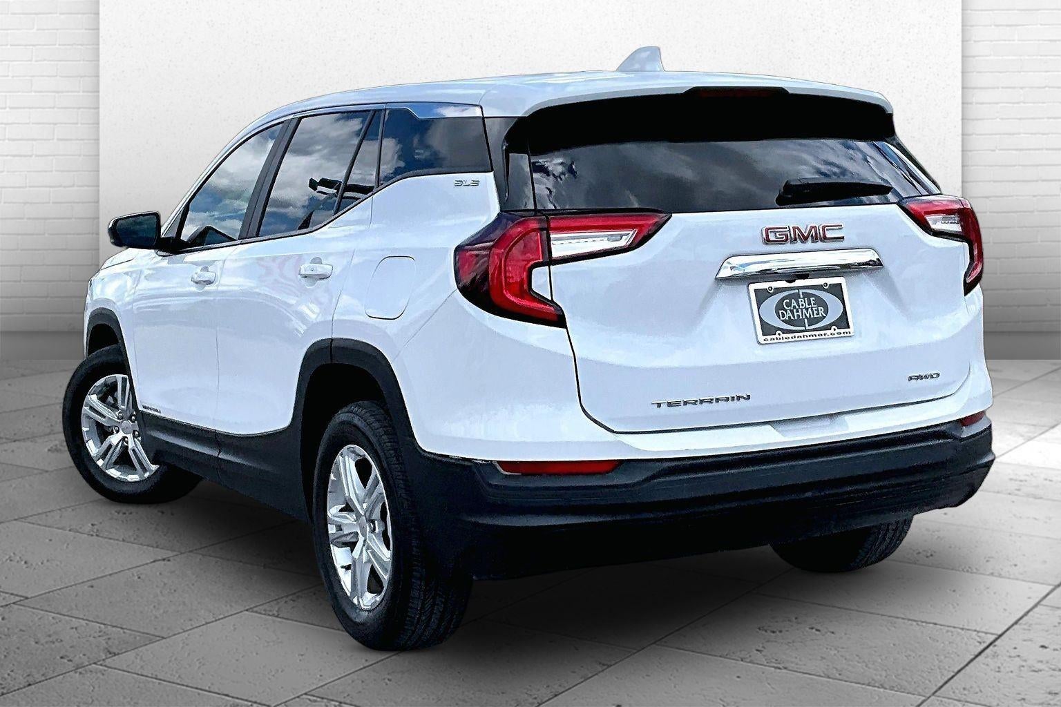2024 GMC Terrain SLE