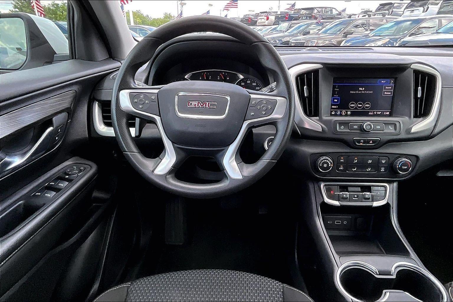 2024 GMC Terrain SLE