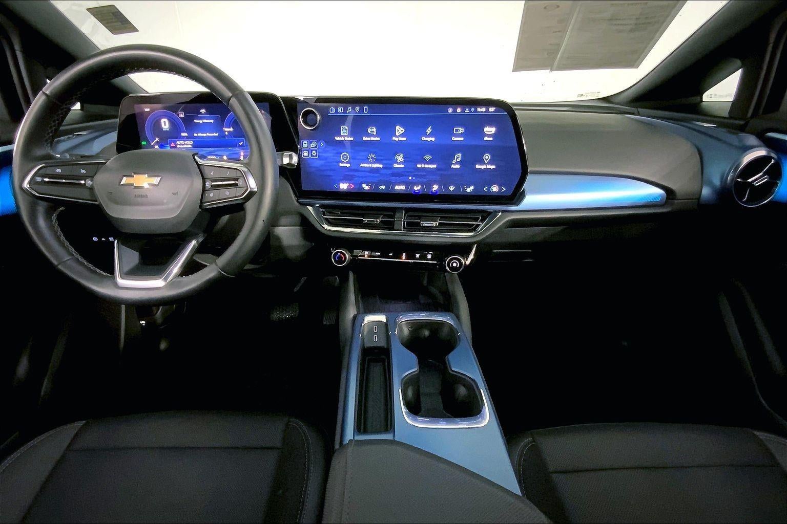 2025 Chevrolet Equinox EV LT