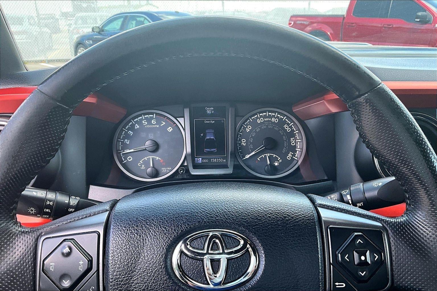 2016 Toyota Tacoma SR5