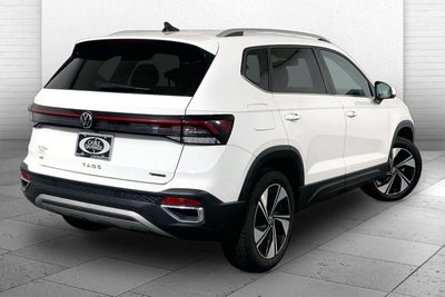 2025 Volkswagen Taos SE
