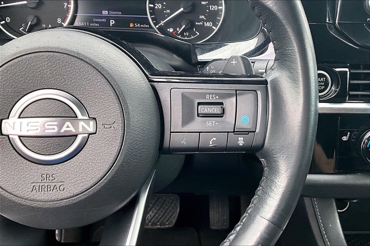2023 Nissan Pathfinder SV