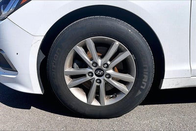 2016 Hyundai Sonata 2.4L SE