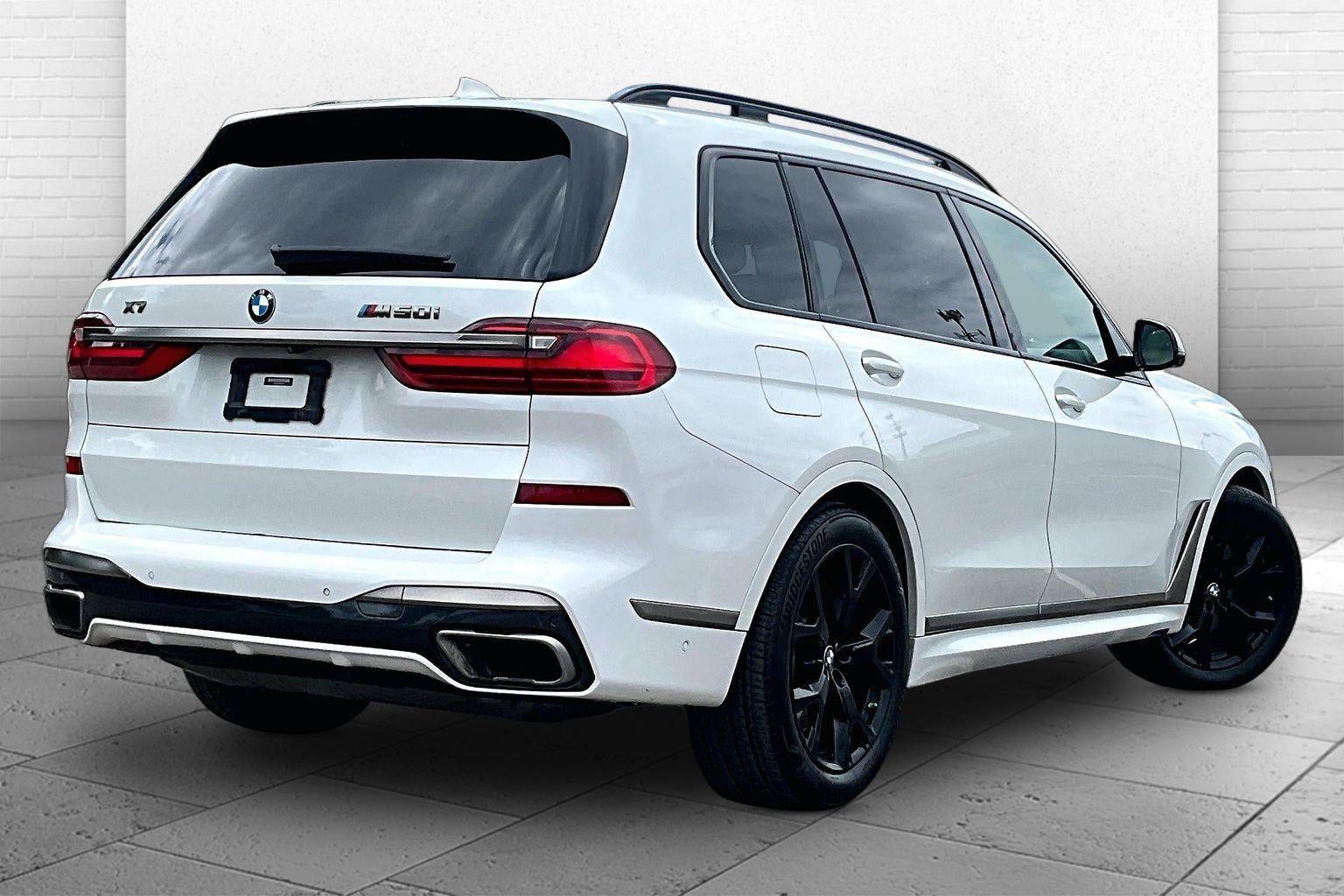 2021 BMW X7 M50i
