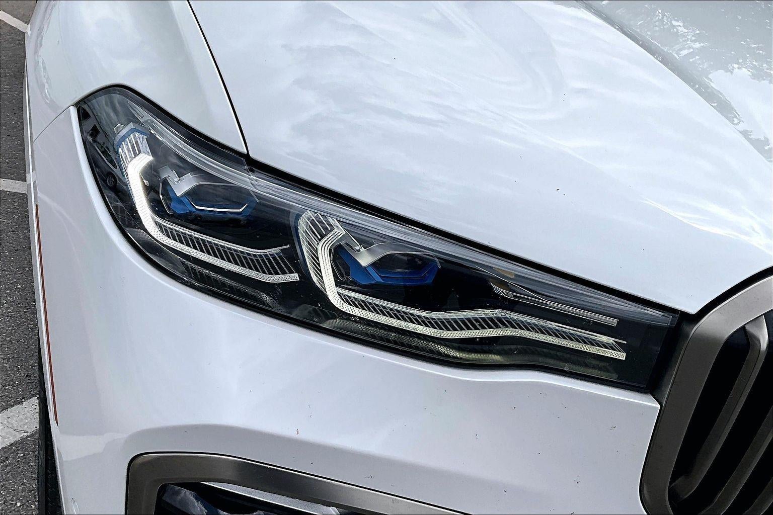 2021 BMW X7 M50i