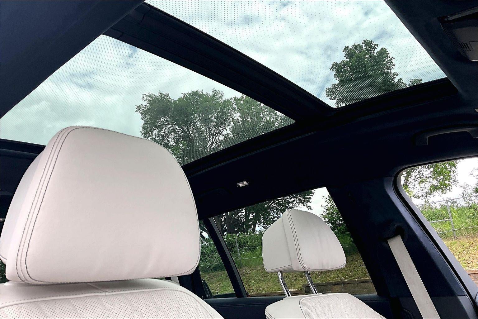 2021 BMW X7 M50i