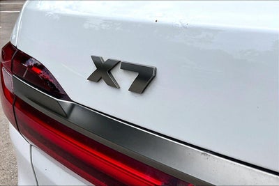 2021 BMW X7 M50i