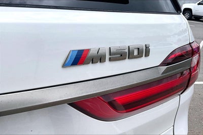 2021 BMW X7 M50i