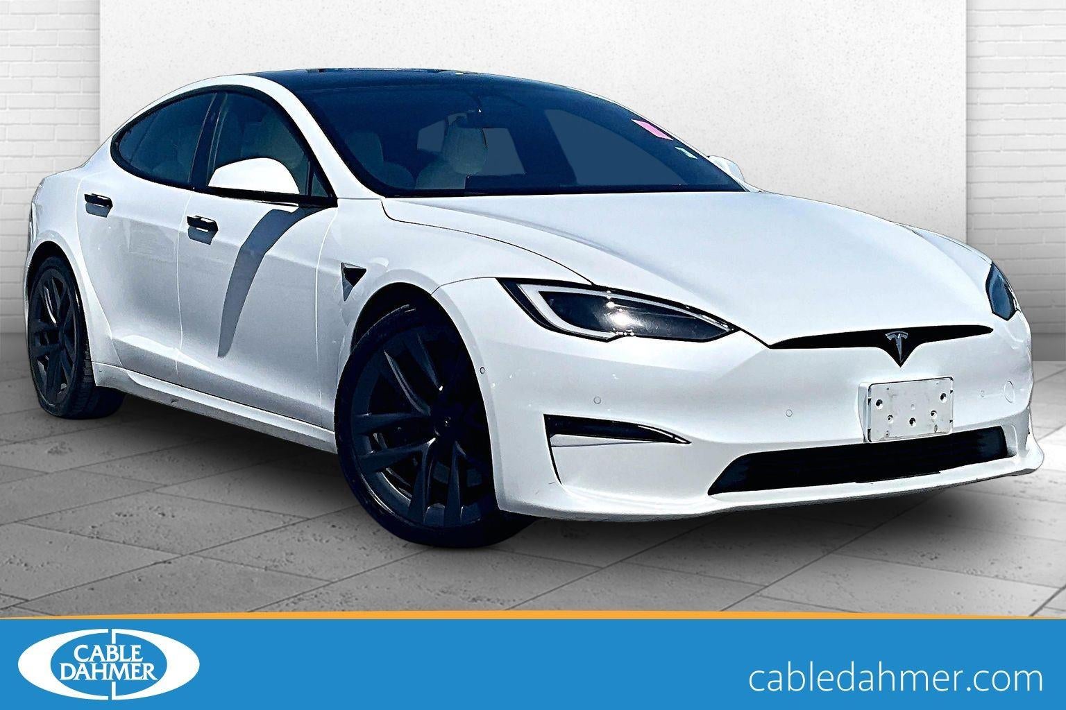 2022 Tesla Model S Plaid