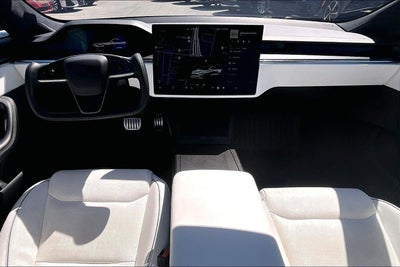 2022 Tesla Model S Plaid