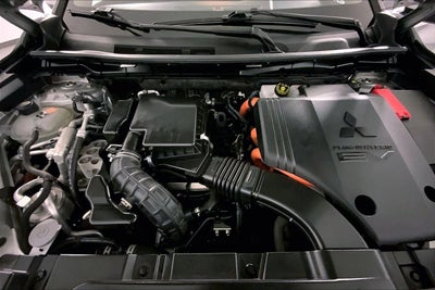 2024 Mitsubishi Outlander Plug-In Hybrid SE