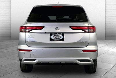 2024 Mitsubishi Outlander Plug-In Hybrid SE