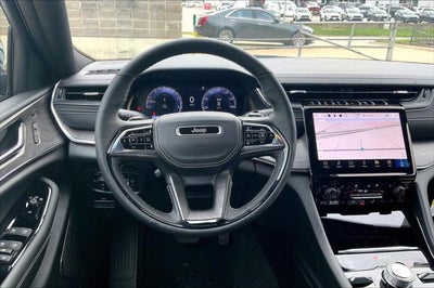 2025 Jeep Grand Cherokee Overland 4x4