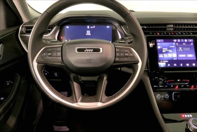 2023 Jeep Grand Cherokee L Laredo 4x4