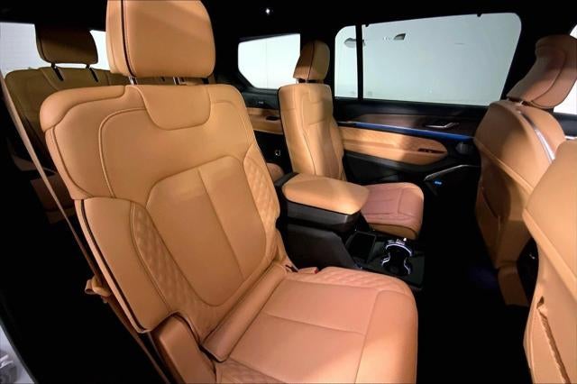 2023 Jeep Grand Cherokee L Summit 4x4