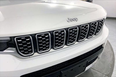 2023 Jeep Grand Cherokee L Summit 4x4