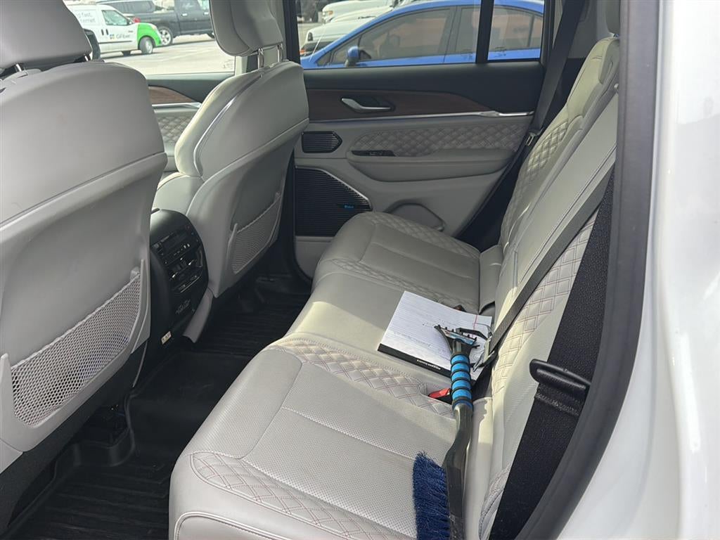 2022 Jeep Grand Cherokee 4xe Summit 4x4