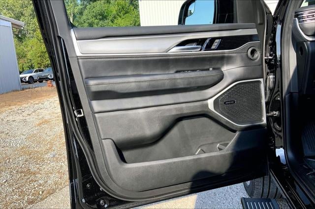 2025 Jeep Wagoneer L Series II Limited 4x4