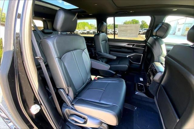 2025 Jeep Wagoneer L Series II Limited 4x4