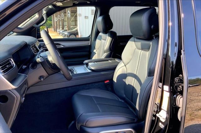 2025 Jeep Wagoneer L Series II Limited 4x4