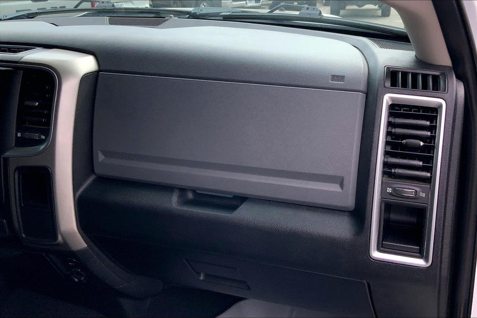 2019 RAM 1500 Classic Warlock Crew Cab 4x4 5'7' Box