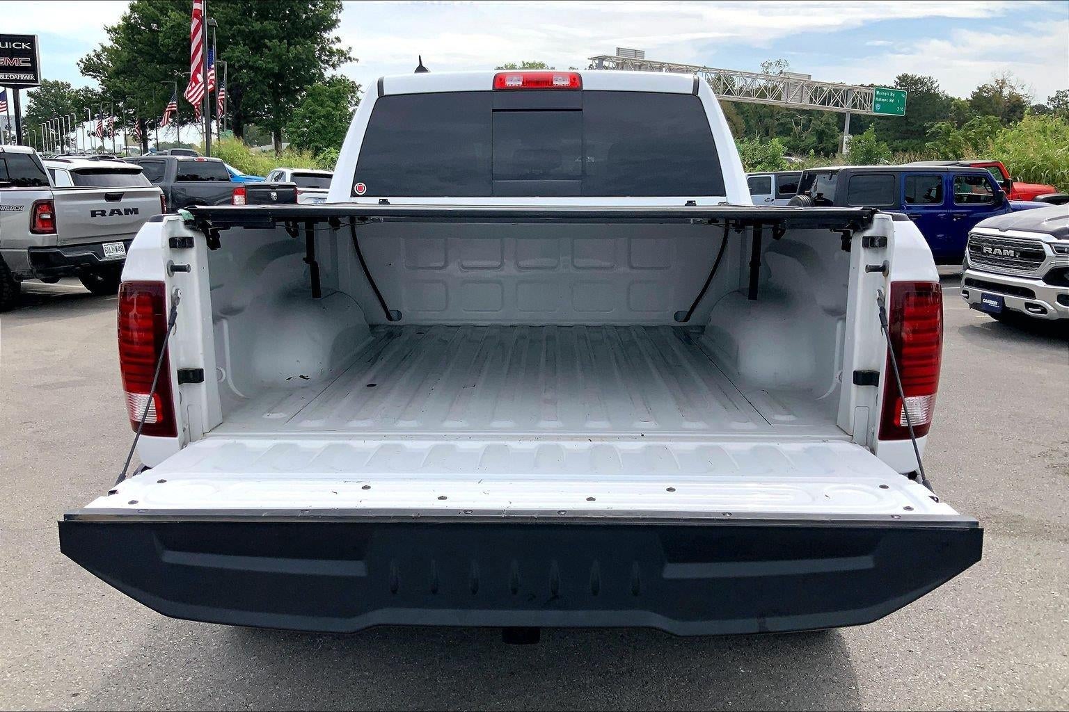 2019 RAM 1500 Classic Warlock Crew Cab 4x4 5'7' Box