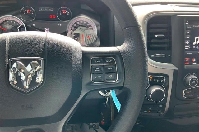 2019 RAM 1500 Classic Warlock Crew Cab 4x4 5'7' Box
