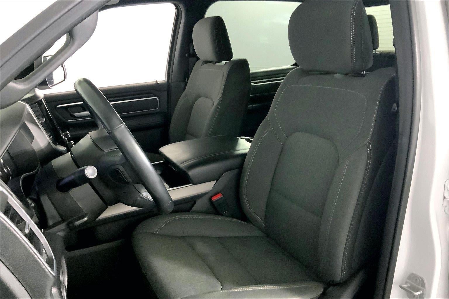 2022 RAM 1500 Big Horn Crew Cab 4x4 5'7' Box