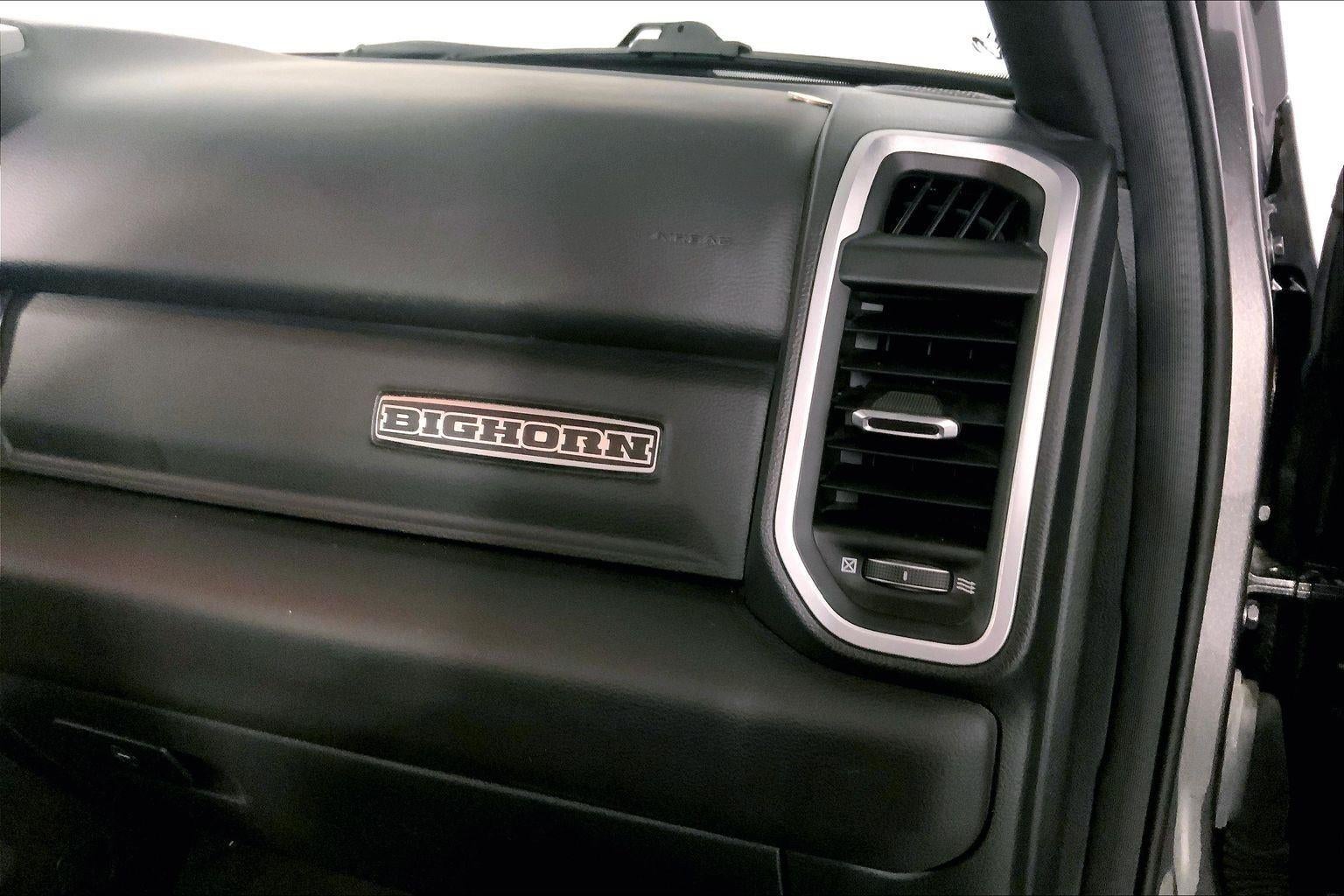 2022 RAM 1500 Big Horn Crew Cab 4x4 5'7' Box