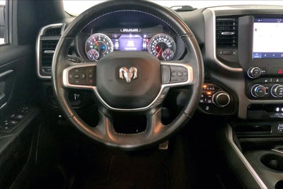 2022 RAM 1500 Big Horn Crew Cab 4x4 5'7' Box