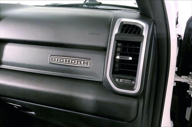 2022 RAM 1500 Big Horn Crew Cab 4x4 5'7' Box